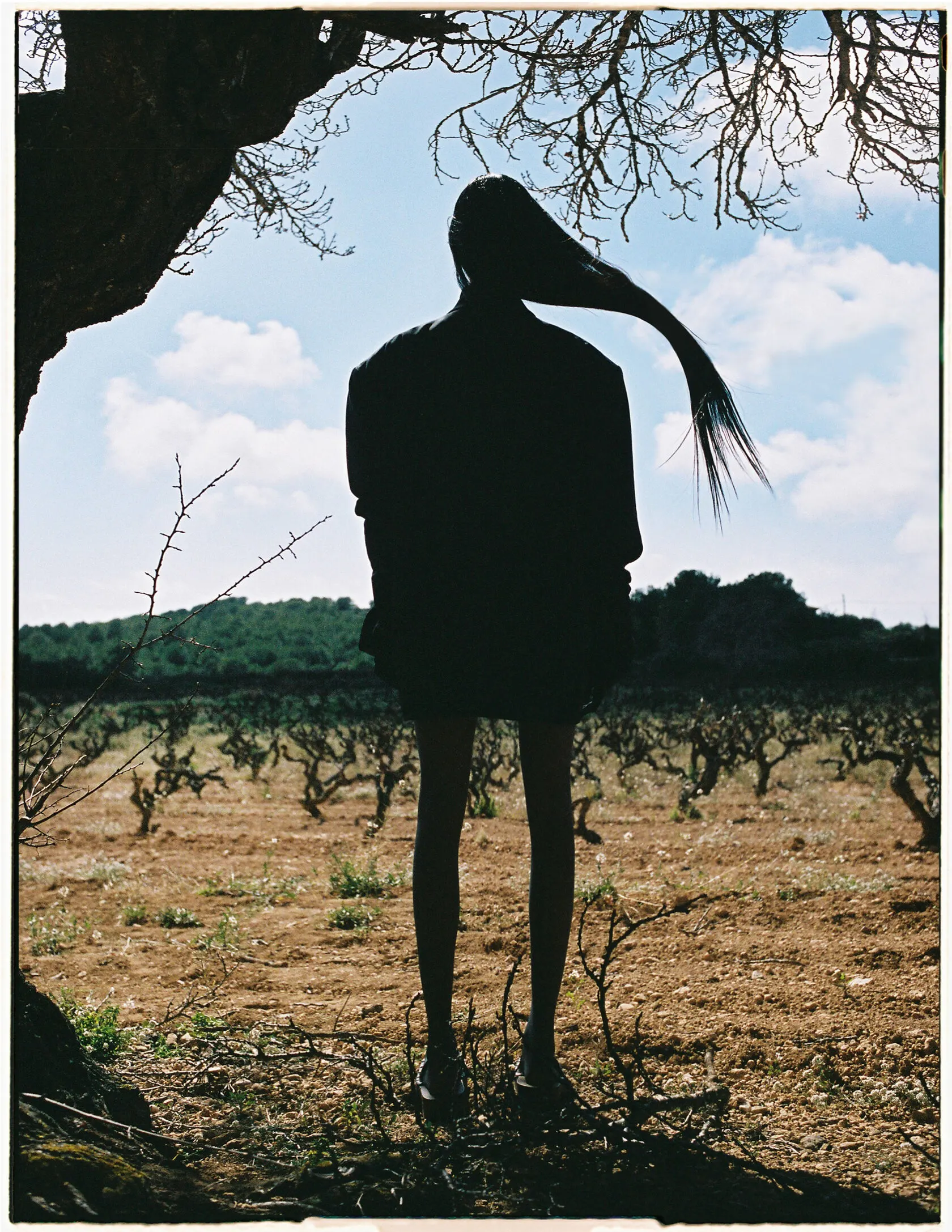 Schön! story photographed by Yulia Plakhotnikova, makeup and hair by Anastasiia Babii