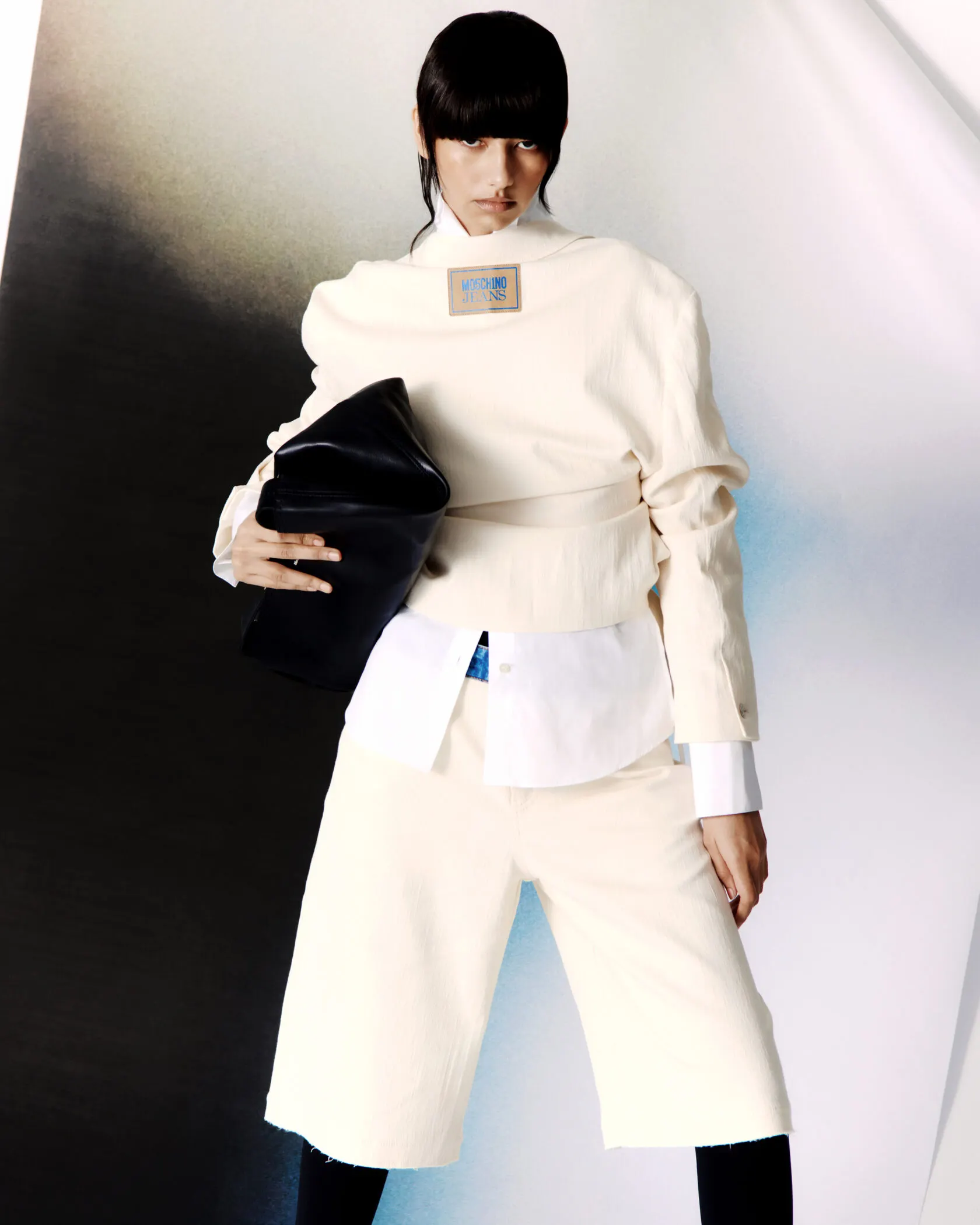 Le Mile story photographed by Victor Jacquez, makeup and hair by Anastasiia Babii