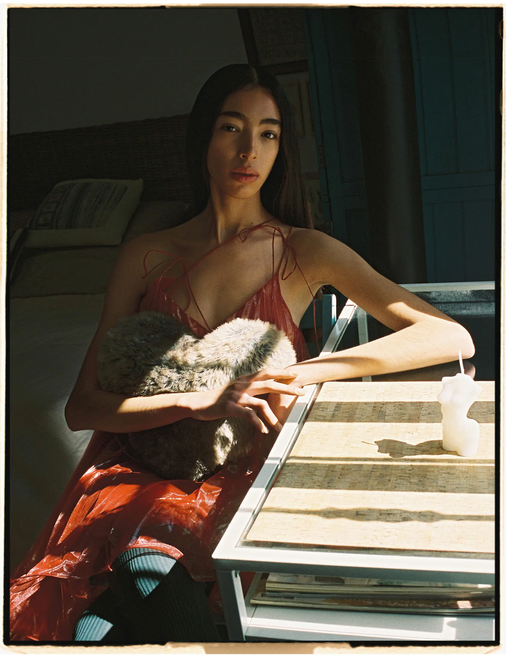 Schön! story photographed by Yulia Plakhotnikova, makeup and hair by Anastasiia Babii